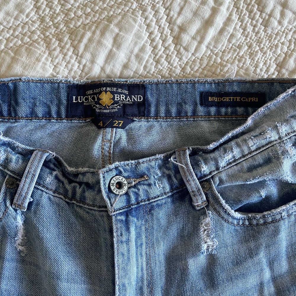 Lucky Brand Blue Denim Capri Jeans